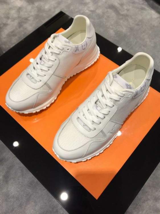 Picture of Louis Vuitton Shoes _SKULVsz38-45jyh050417594